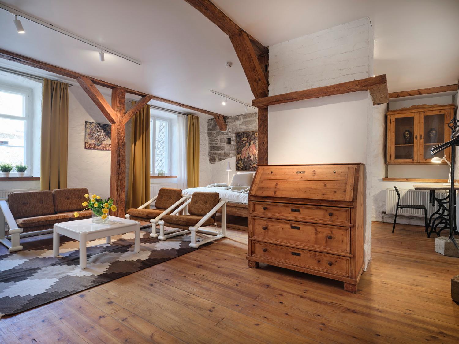 Historic Apartment With Private Garden In Old Town Talin Exterior foto